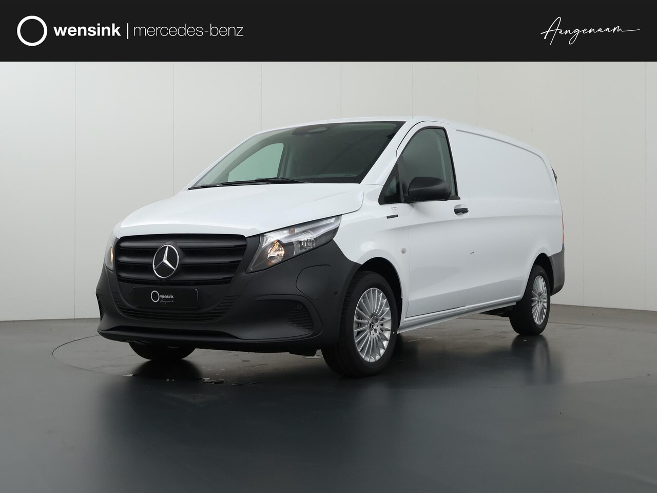 Mercedes-Benz eVito - 112 L2 60 kWh | Stoelverwarming | Navigatie | Achteruitrijcamera | Airco | Cruise Control - AutoWereld.nl
