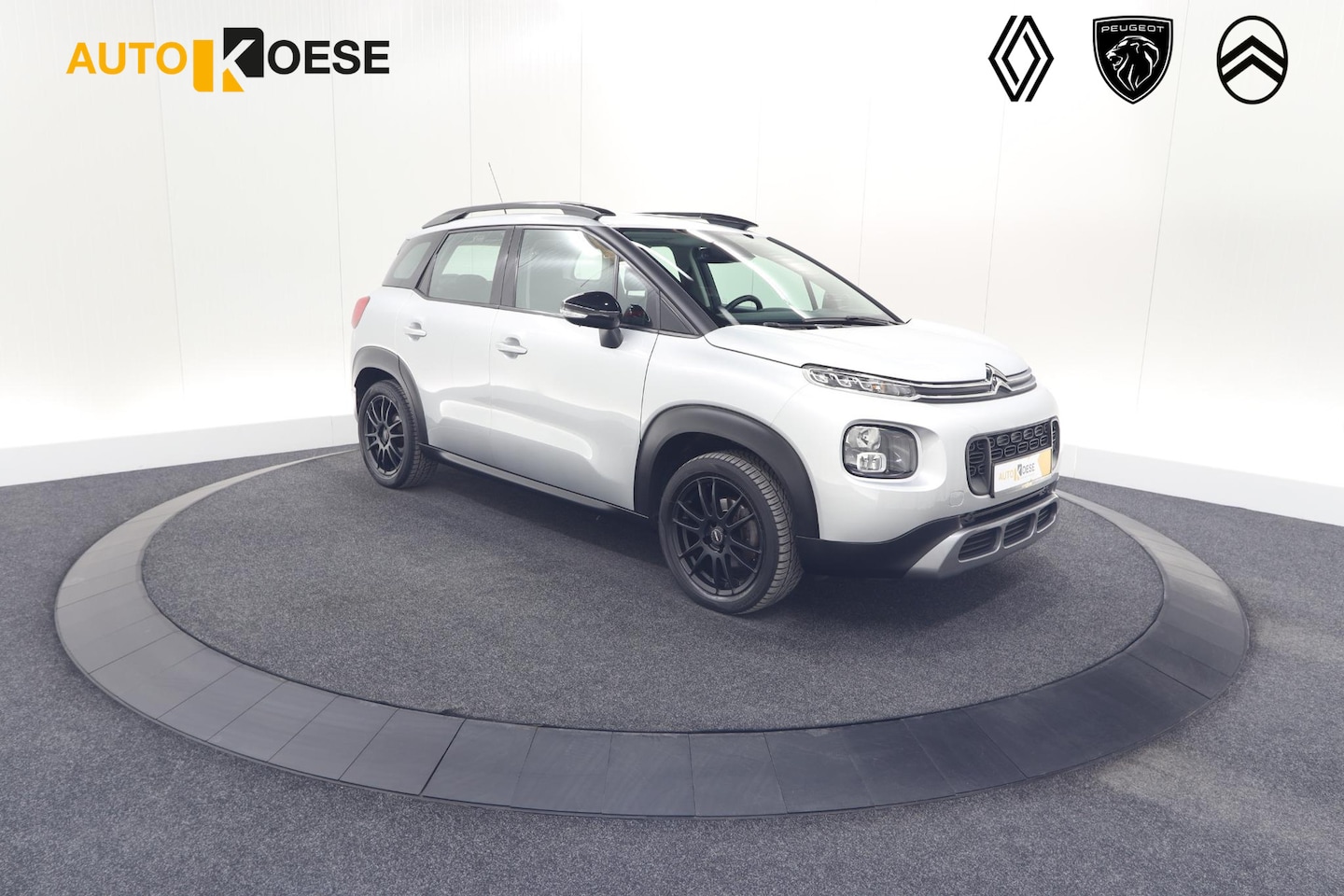 Citroën C3 Aircross - PureTech 110 EAT6 Feel | Trekhaak | Stoelverwarming | Parkeersensoren - AutoWereld.nl