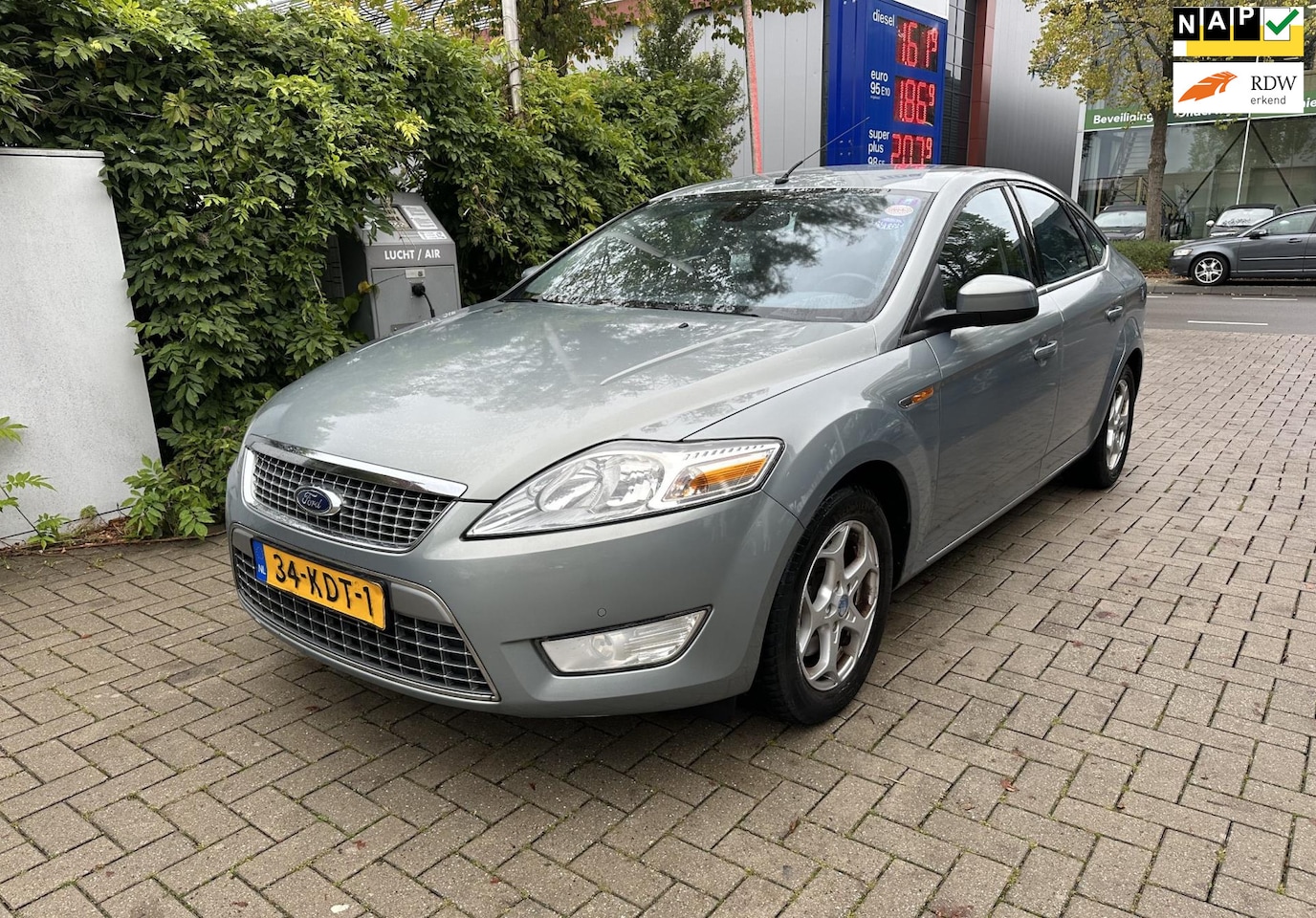 Ford Mondeo - 2.0-16V Limited 2.0-16V Limited - AutoWereld.nl