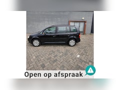Volkswagen Touran - 1.6-16V FSI Trendline Automaat