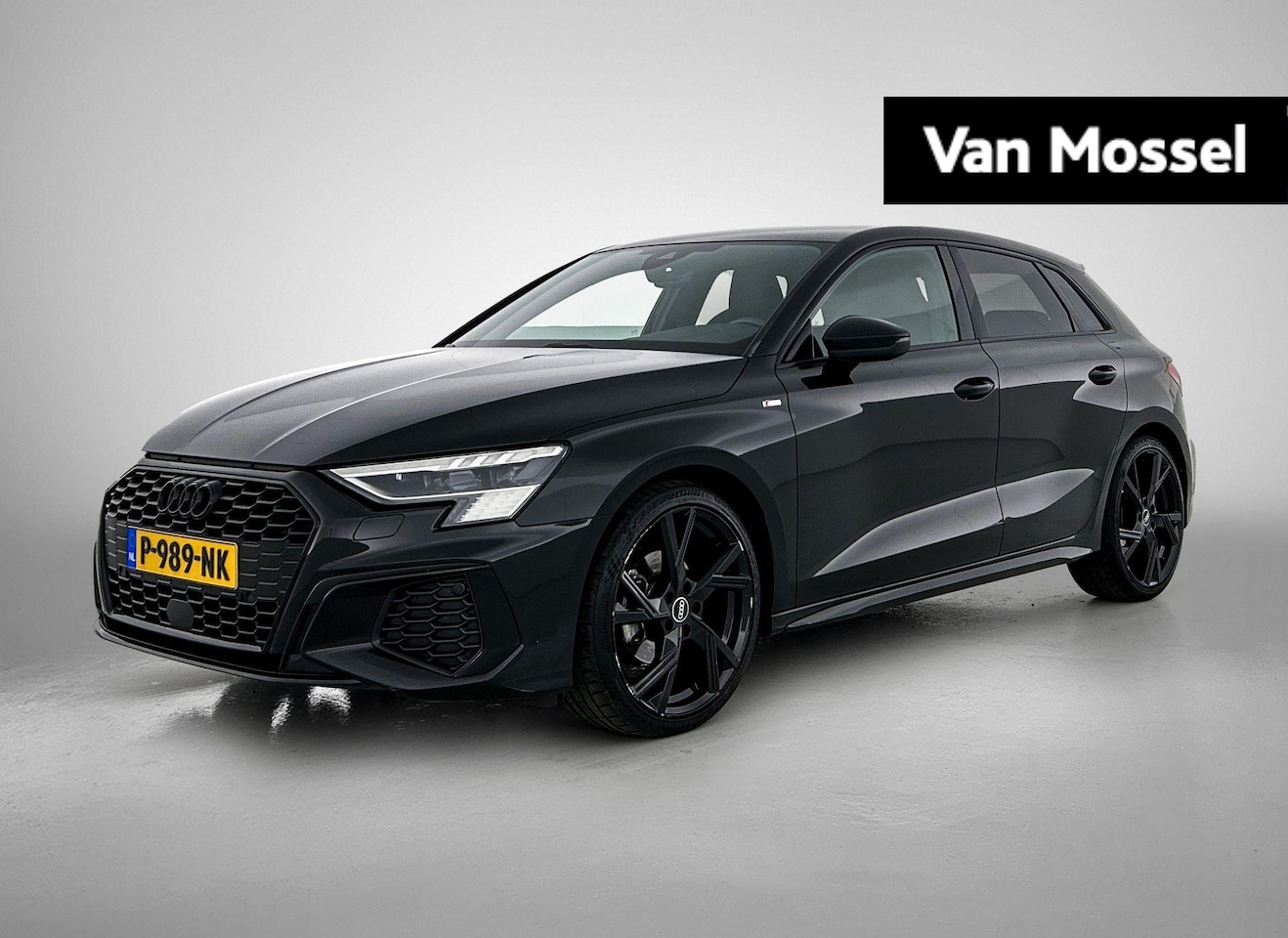 Audi A3 Sportback - 35 TFSI S edition 150 PK | S-line | Automaat | 19" LM Velgen | Optiek Pakket Zwart | Navig - AutoWereld.nl
