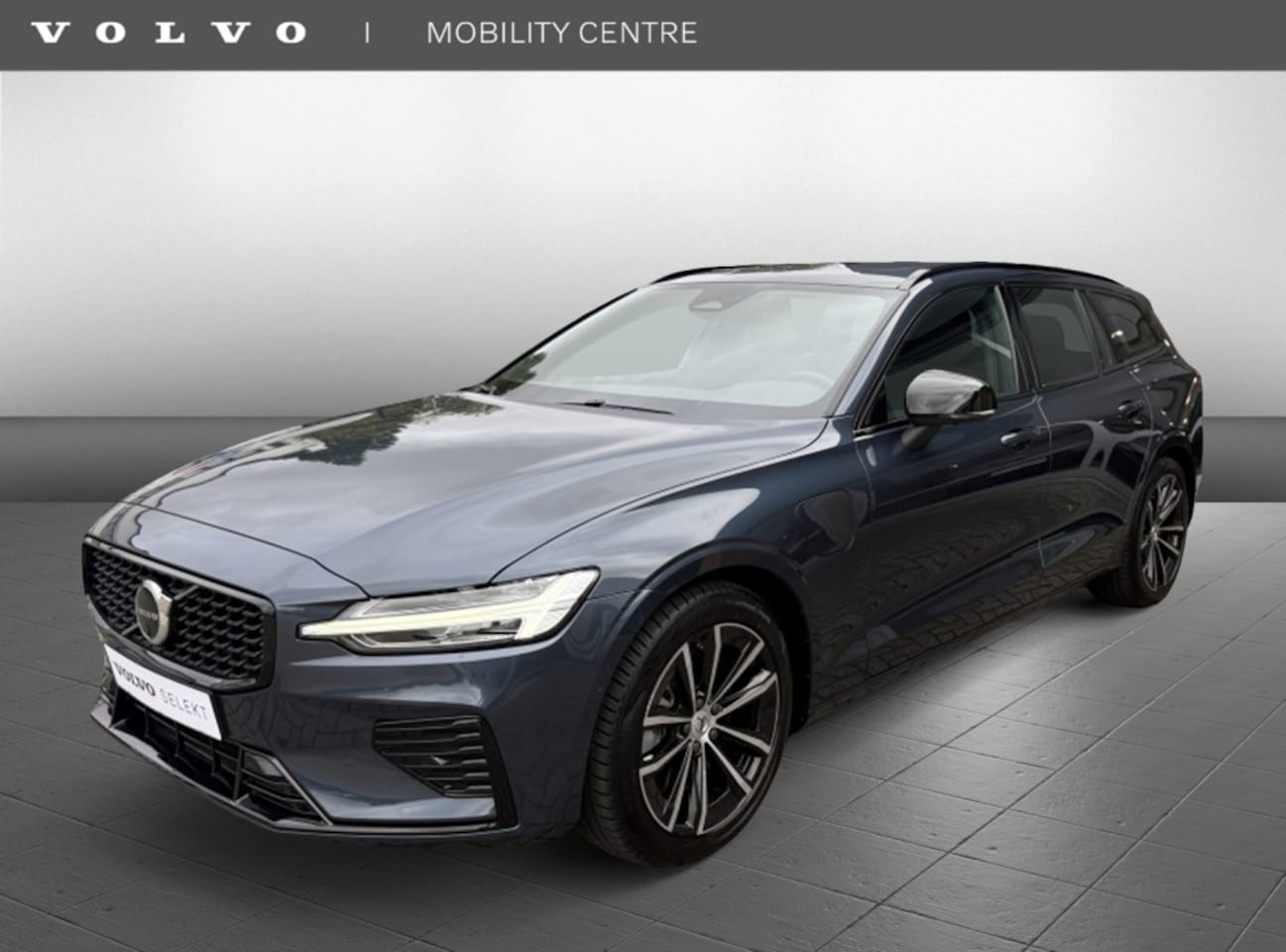 Volvo V60 - T6 AWD + Dark | H&K Audio | Trekhaak | Panodak - AutoWereld.nl
