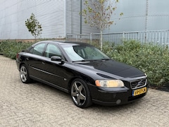 Volvo S60 - 2.4 D5 Edition II Nieuwe Apk