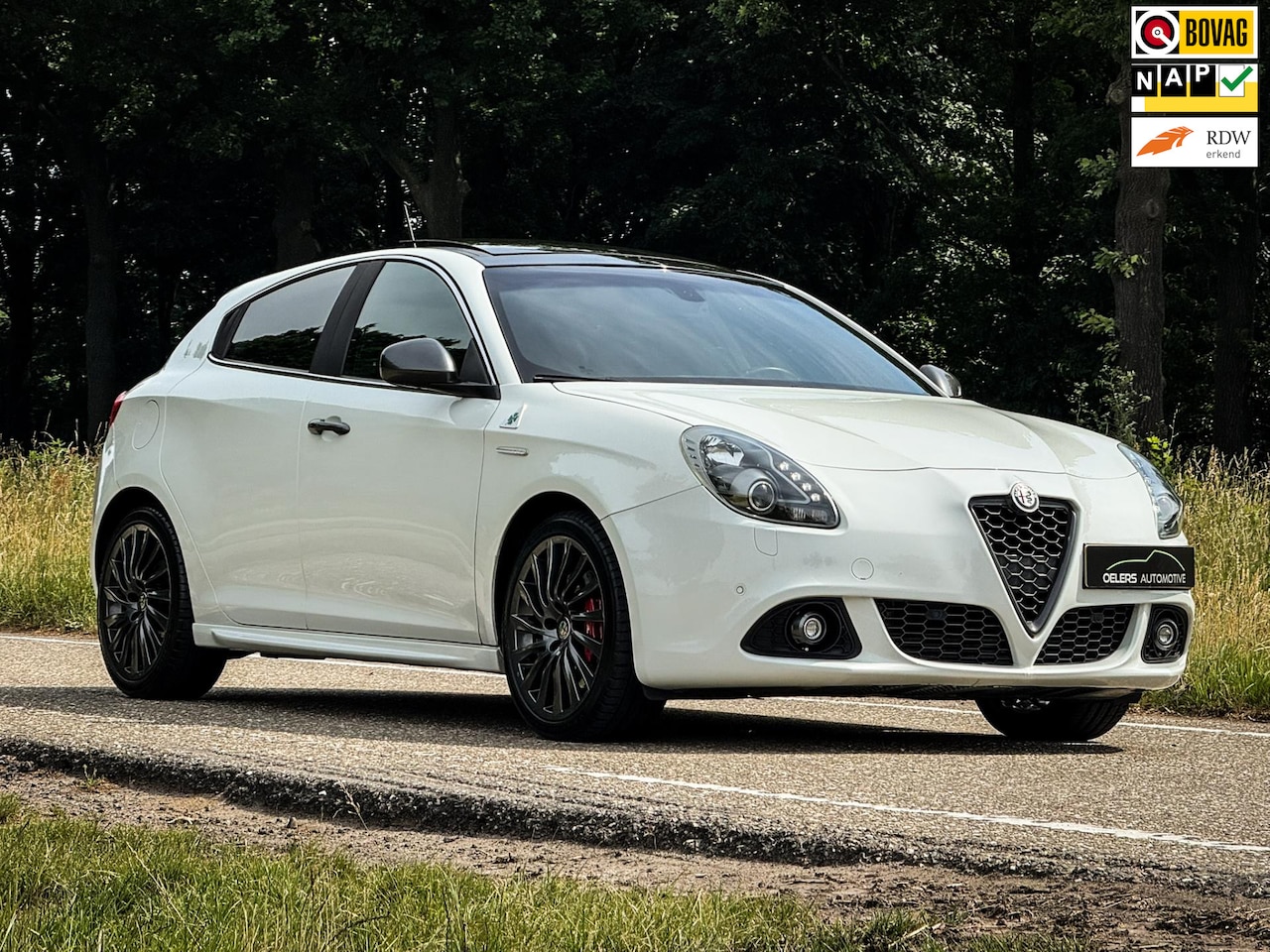 Alfa Romeo Giulietta - 1.7 TBi Quadrifoglio Verde | Org. NL! | Panorama dak | Clima | Cruise | Bianco Pastello | - AutoWereld.nl