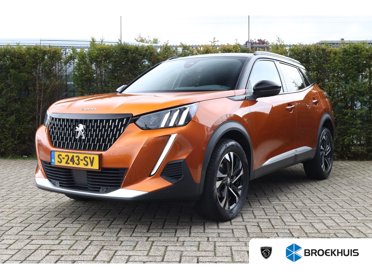 Peugeot 2008 - 1.2 Turbo GT Navigatie | Cruise Control | Carplay | PDC | Camera | Sfeerverlichting | LED - AutoWereld.nl