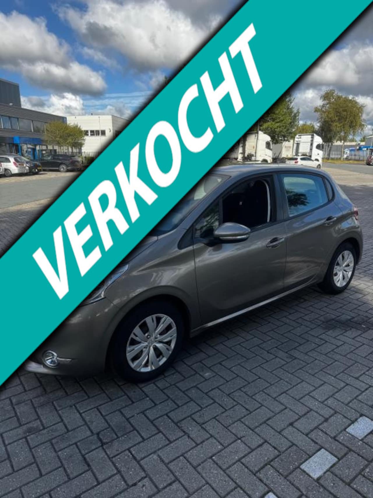 Peugeot 208 - 1.2 VTi Envy 5D|NAP|New APK|Navi|Cruise|Airco - AutoWereld.nl