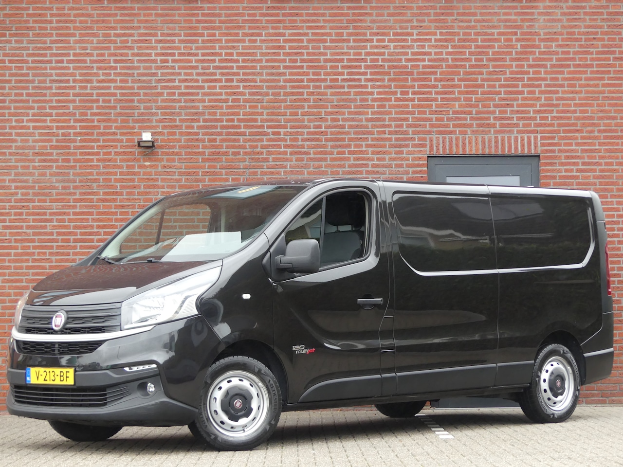 Fiat Talento - 1.6 MJ L2H1 122PK Trekhaak/PDC/Navigatie - AutoWereld.nl