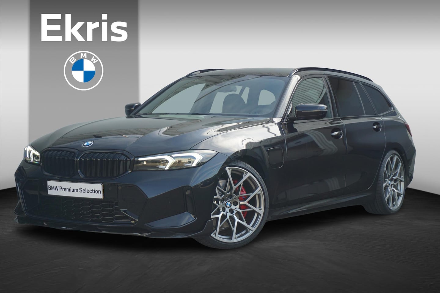 BMW 3-serie Touring - 330e 330e - AutoWereld.nl