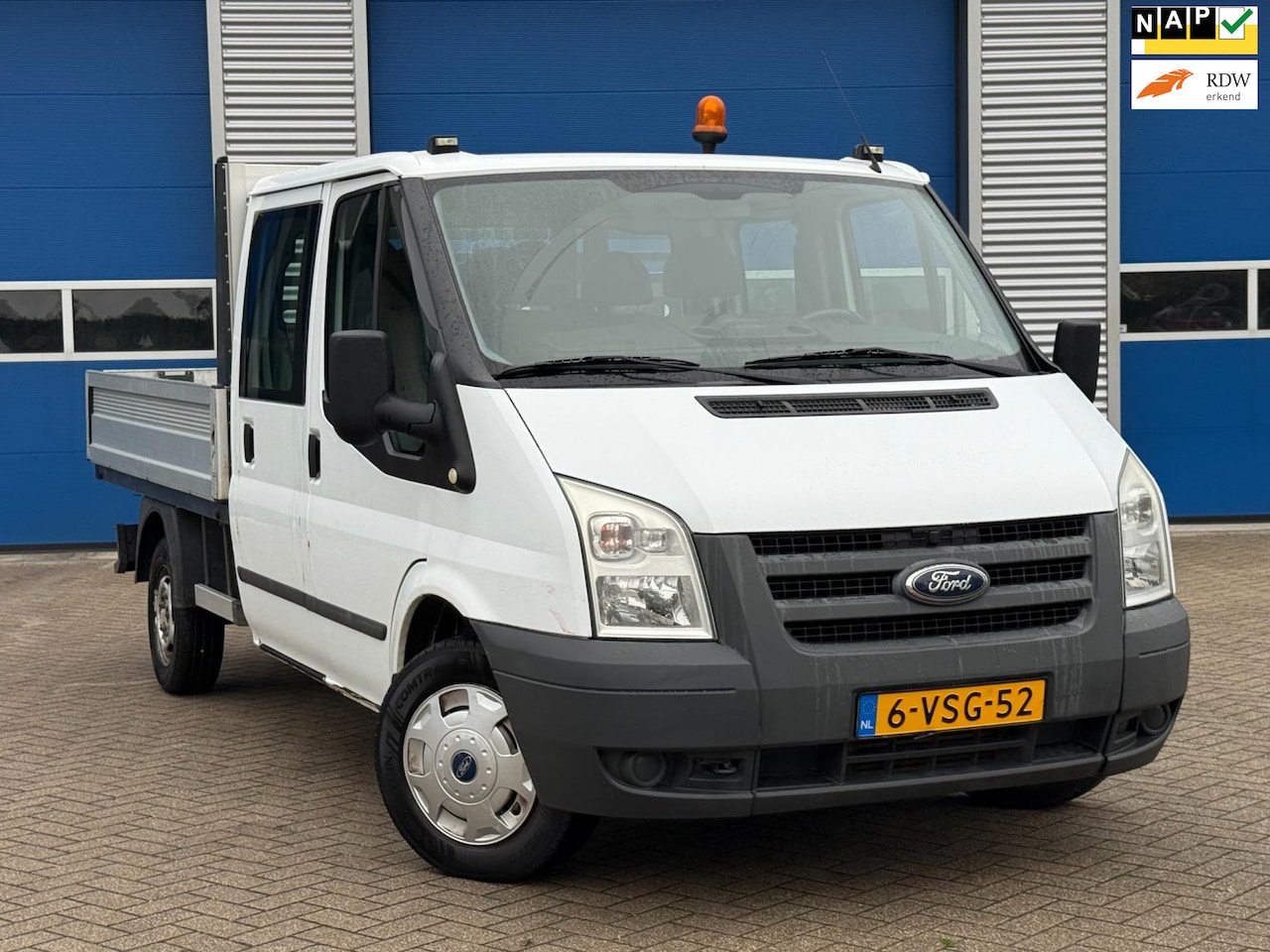 Ford Transit - 300M 2.2 TDCI DC 300M 2.2 TDCI DC - AutoWereld.nl