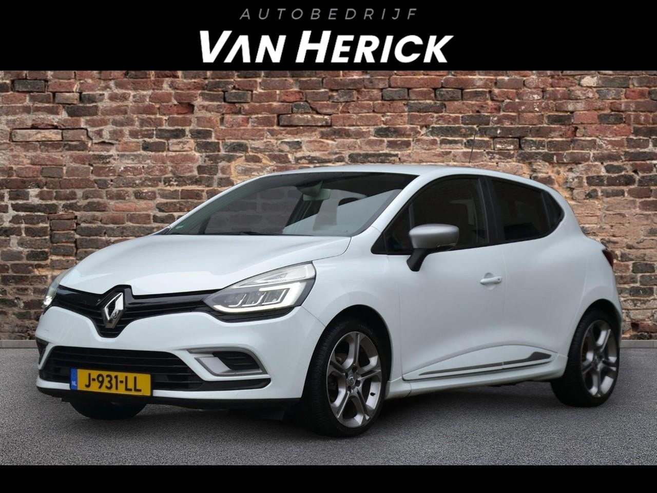 Renault Clio - 1.2 TCe Intens GT-Line | Cruise | Navi | Clima | LED - AutoWereld.nl