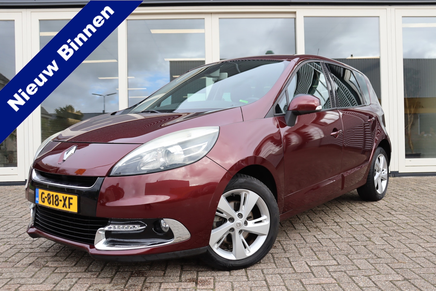 Renault Scénic - 2.0 BOSE 2.0 Bose, Cruise Control, Airco, Automaat, PDC A, Climate Control, Prijs Is Rijklaar Inclu - AutoWereld.nl