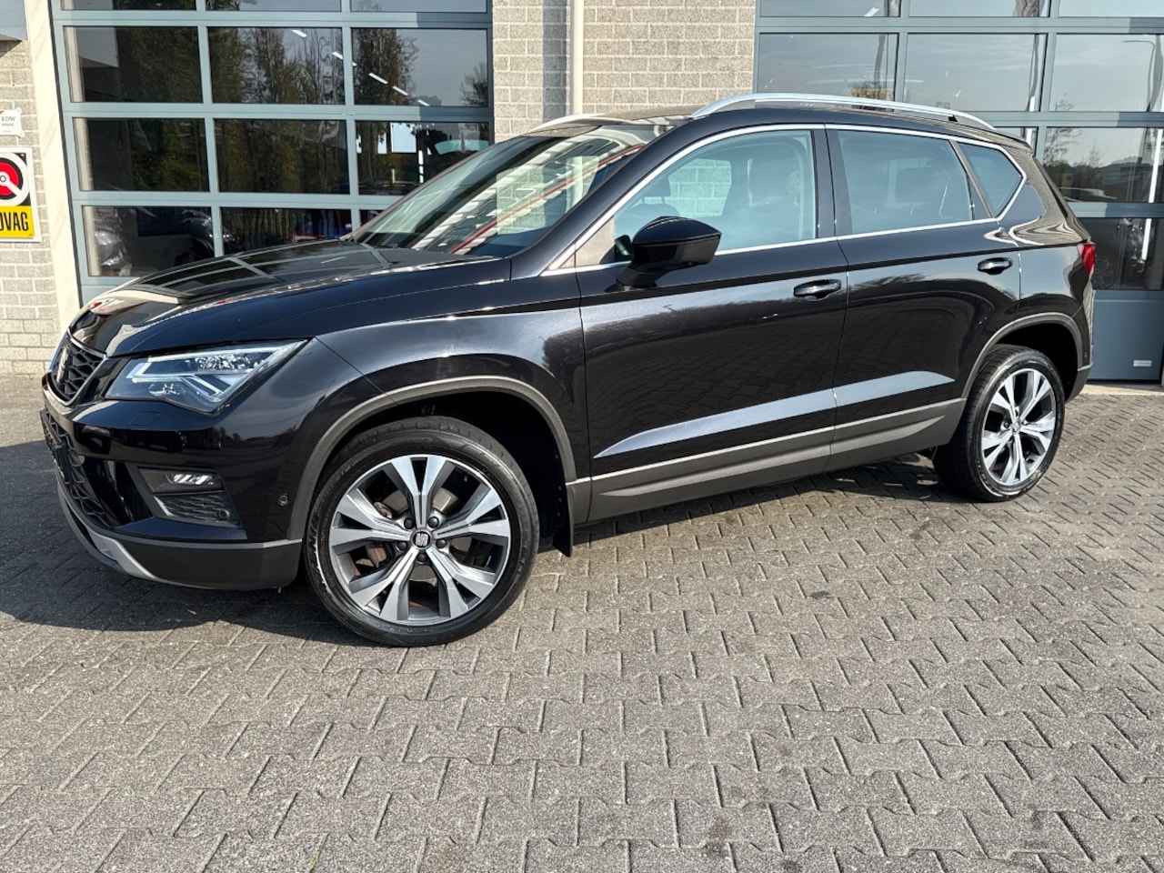 SEAT Ateca - 1.5 TSI FR Business Intense | 360 CAMERA | ADAPT. CRUISE CONTROL | - AutoWereld.nl