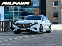 Mercedes-Benz E-klasse - 400 e 4MATIC Exclusive Line |Pano |Memory