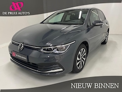 Volkswagen Golf - 1.5 eTSI Style Camera Trekhaak Apple Carplay Standkachel Headup 17inch Navigatie