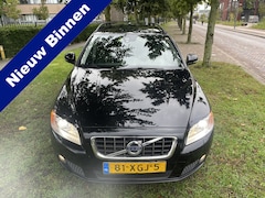Volvo V70 - 1.6 T4 Limited Edition 135856 nl auto lichte beschadiging zie foto’s vol leer