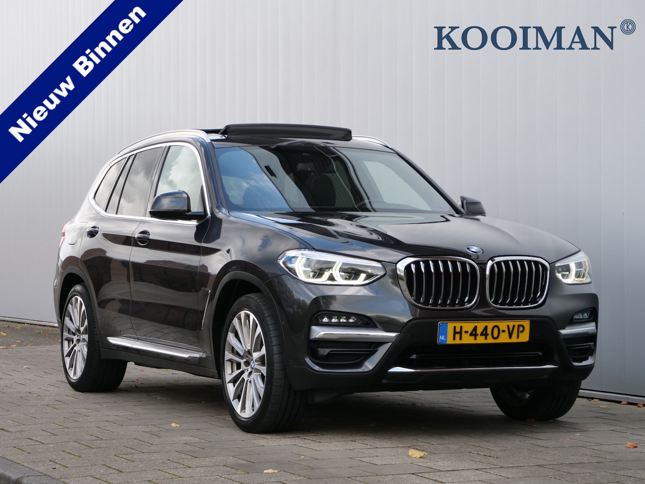 BMW X3 - xDrive20i 184pk High Executive Edition Automaat Panoramadak / 20 Inch / Keyless open - AutoWereld.nl