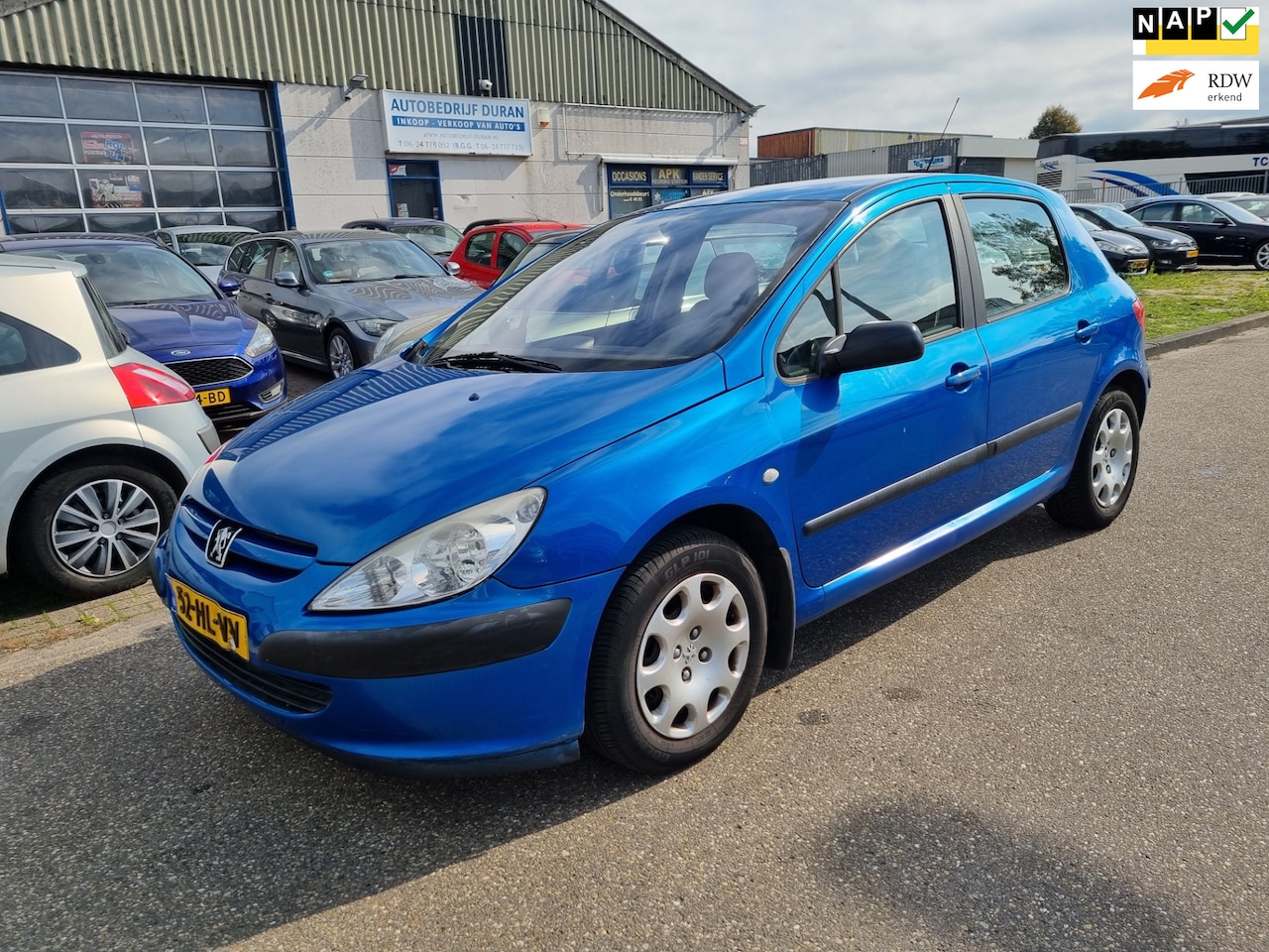 Peugeot 307 - 1.6-16V XT 5-Drs Automaat Airco! Bj:2001 NAP! - AutoWereld.nl