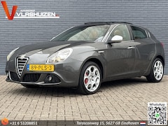 Alfa Romeo Giulietta - 1.4 T Distinctive PANORAMA | LEDER | CLIMA | CRUISE | SPORT |