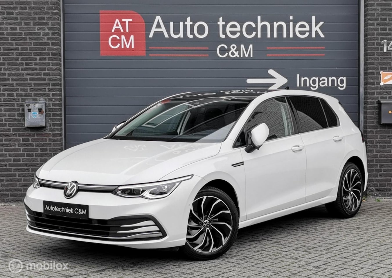 Volkswagen Golf - 1.5 eTSI STYLE 150PK/DSG/ACC/NAV/IQ/CAMERA/ - AutoWereld.nl