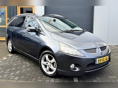 Mitsubishi Grandis - 2.4-16V Intense-- 7P