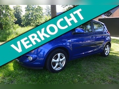 Hyundai i20 - 1.4i DynamicVersion*5deurs*airco*nieuwe koppeling*apk