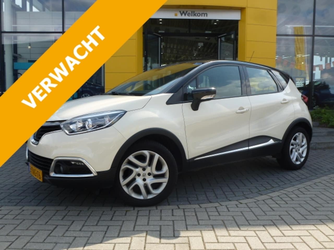 Renault Captur - TCe 90pk Dynamique / Trekhaak / All seasonbanden - AutoWereld.nl