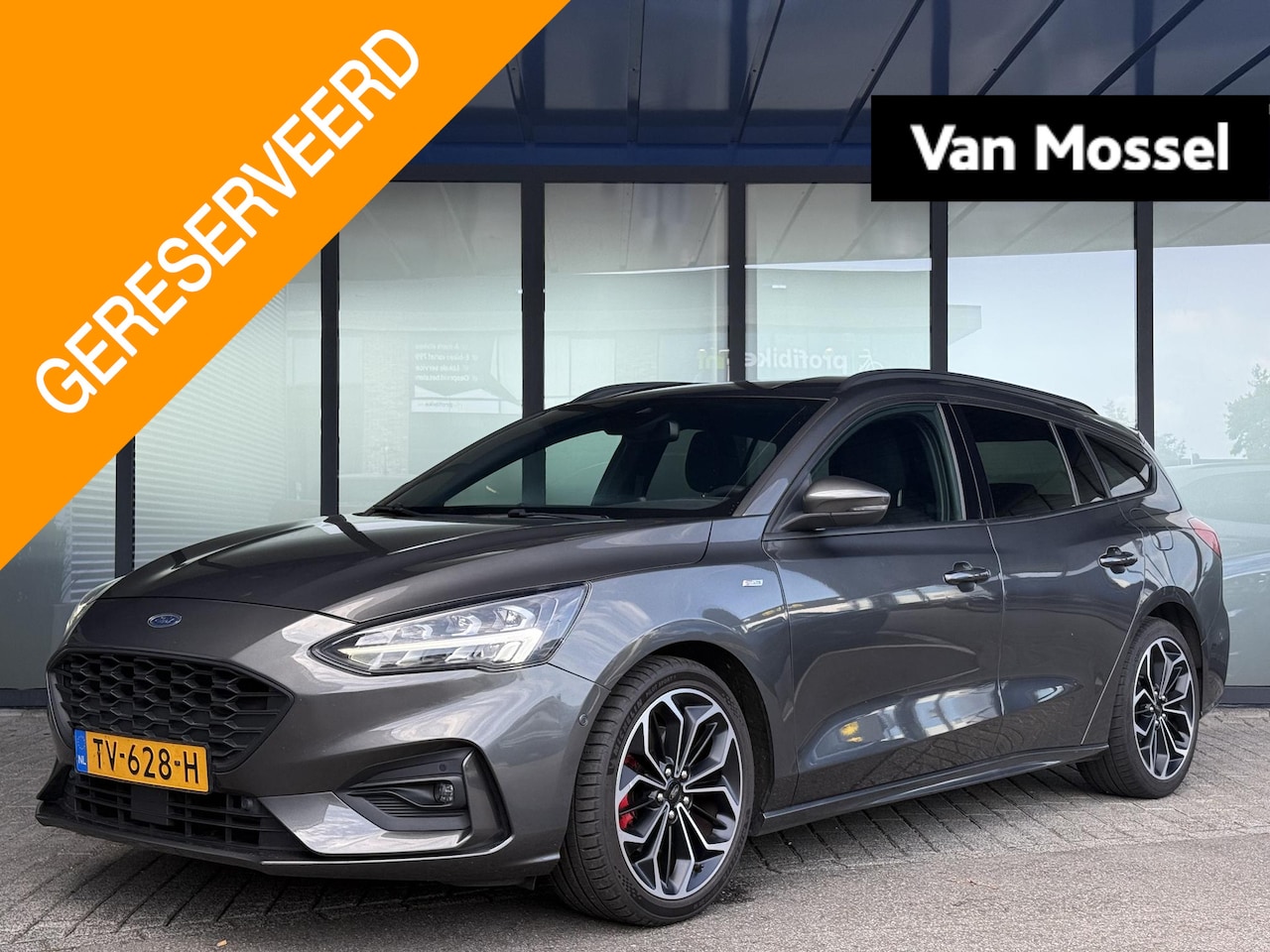 Ford Focus Wagon - 1.0 EcoBoost ST Line Business 18'' LMV | Apple Carplay & Android Auto | Winter Pack | Full - AutoWereld.nl