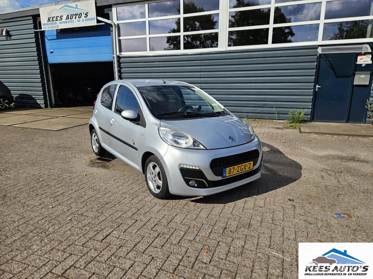Peugeot 107 - 1.0 Black & Silver - AutoWereld.nl