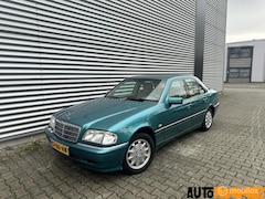 Mercedes-Benz C-klasse - 180 Elegance Airco NAP Nieuwe APK