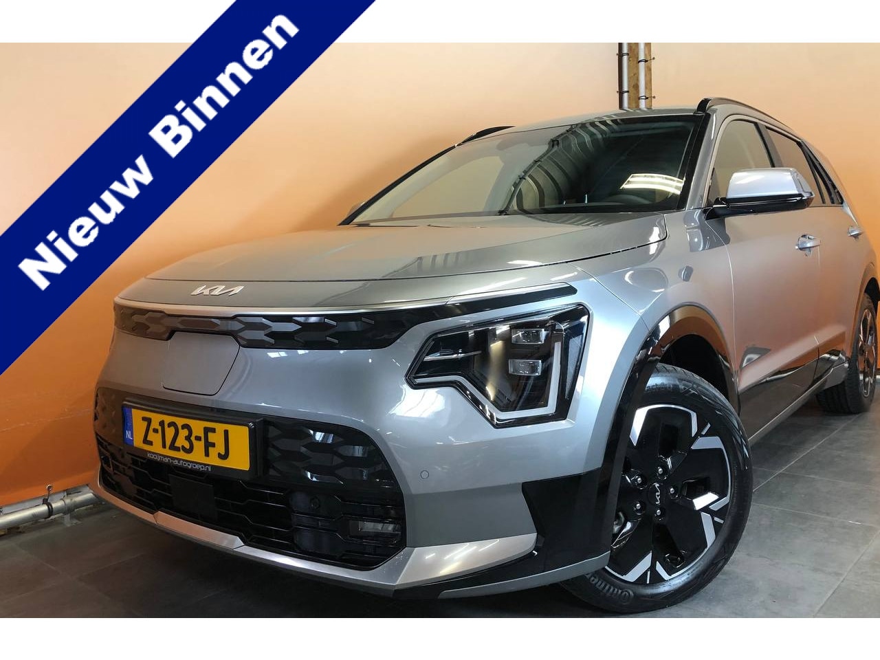 Kia Niro EV - Edition Advanced 64.8 kWh fabrieksgarantie 4/31 stoelverw | stuurverw | camera | navi - AutoWereld.nl