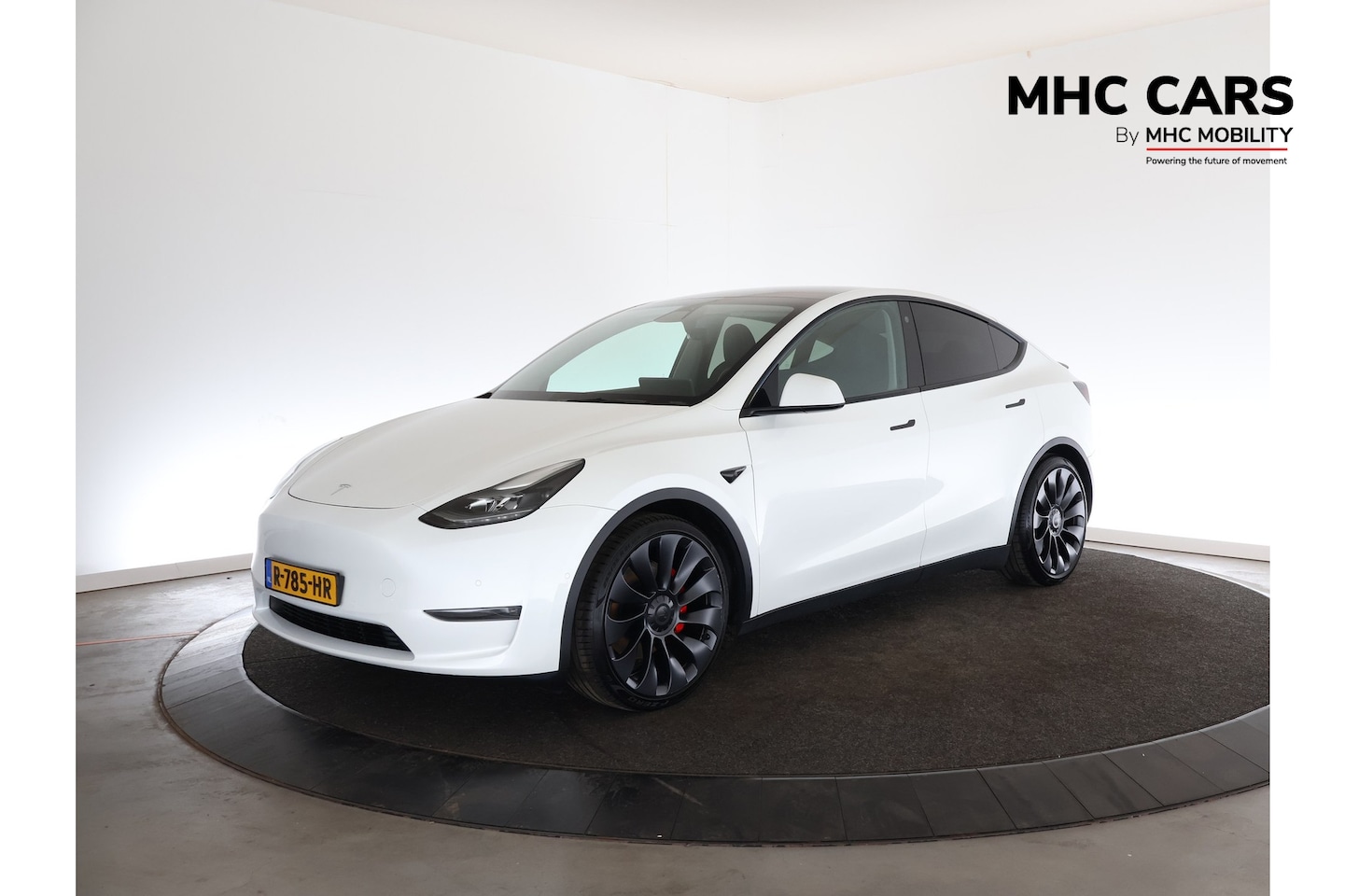 Tesla Model Y - Performance AWD 75 kWh | Trekhaak | 21" inch LM |* - AutoWereld.nl