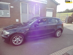 BMW 1-serie - 118i 5 deurs MET AIRCO 2009