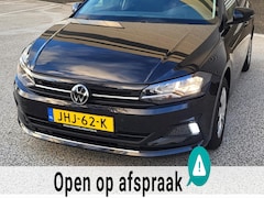 Volkswagen Polo - 1.0 TSI Comfortline Business