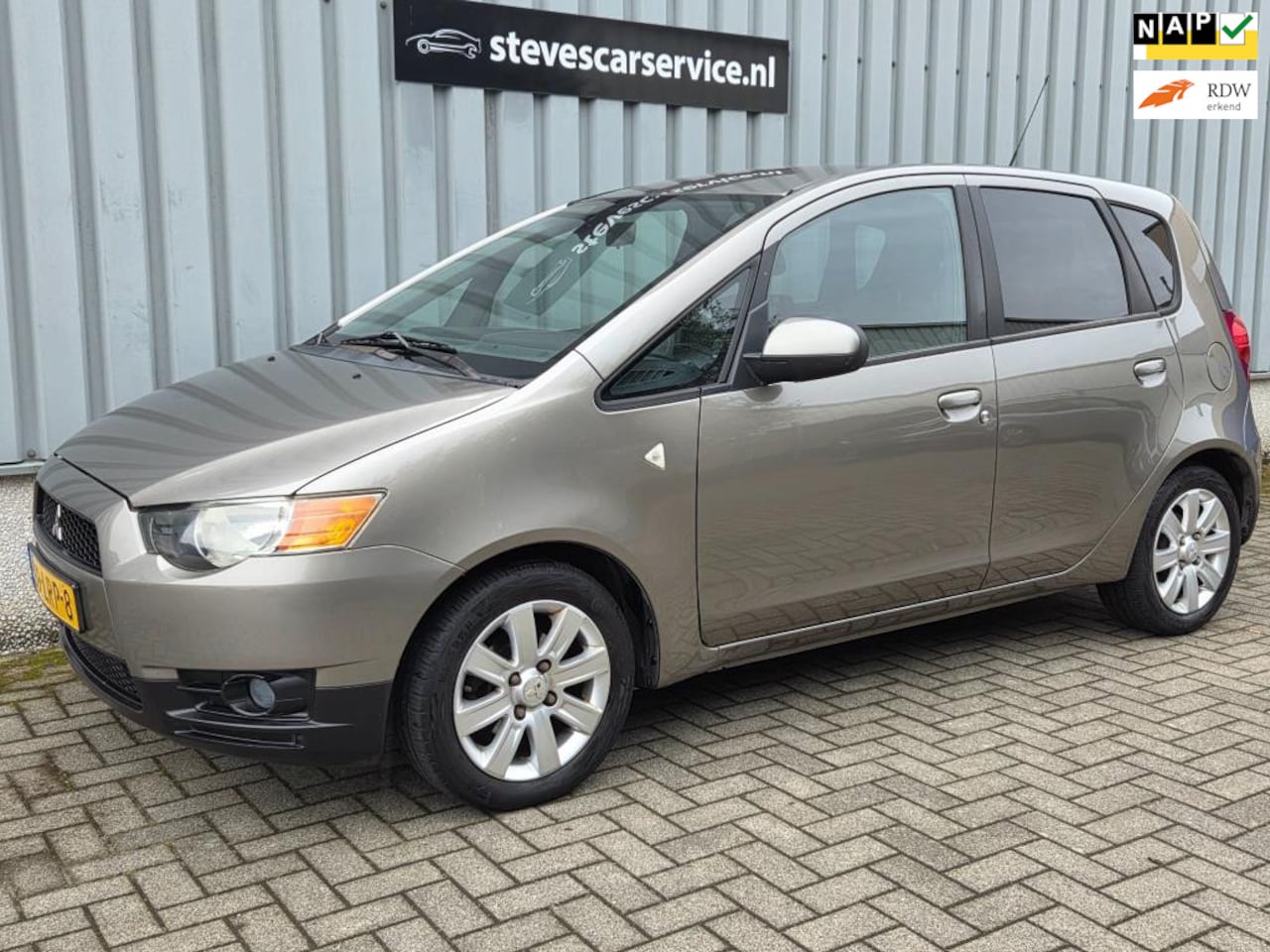 Mitsubishi Colt - 1.3 Edition Two airco trekhaak onderhouds boekjes privacy glas zeer complete nette auto - AutoWereld.nl