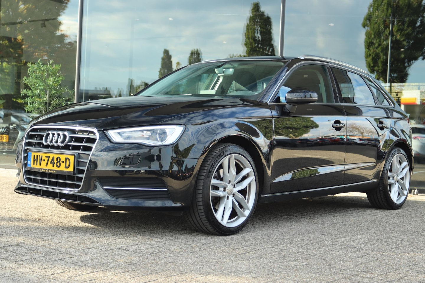 Audi A3 Sportback - 1.4 TFSI CoD ATTRACTION PRO LINE PLUS AUT | TREKHAAK | XENON | CRUISE | CLIMATE | NAVI | L - AutoWereld.nl
