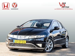 Honda Civic - 1.8 Executive | NL Auto | Volledig dealeronderhouden | Panoramadak | Trekhaak Afneembaar |