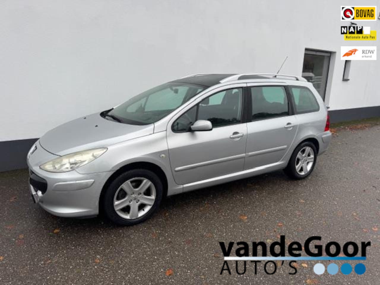 Peugeot 307 SW - 1.6-16V 1.6-16V, '06, climate en cruise, pano, trekhaak, inruilkoopje ! - AutoWereld.nl