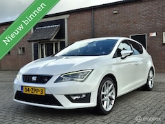 SEAT Leon - 1.4 TSI FR Trekhaak/ Sound/ Navi/ PDC/ Cruise