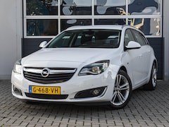 Opel Insignia Sports Tourer - 1.6 CDTI Cosmo | Navi | PDC v+a | Climate control | Trekhaak | Elektr. achterklep