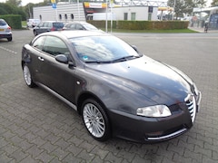 Alfa Romeo GT - 2.0 JTS Distinctive LAGE KMSTAND / MEENEEMPRIJS / NWE APK