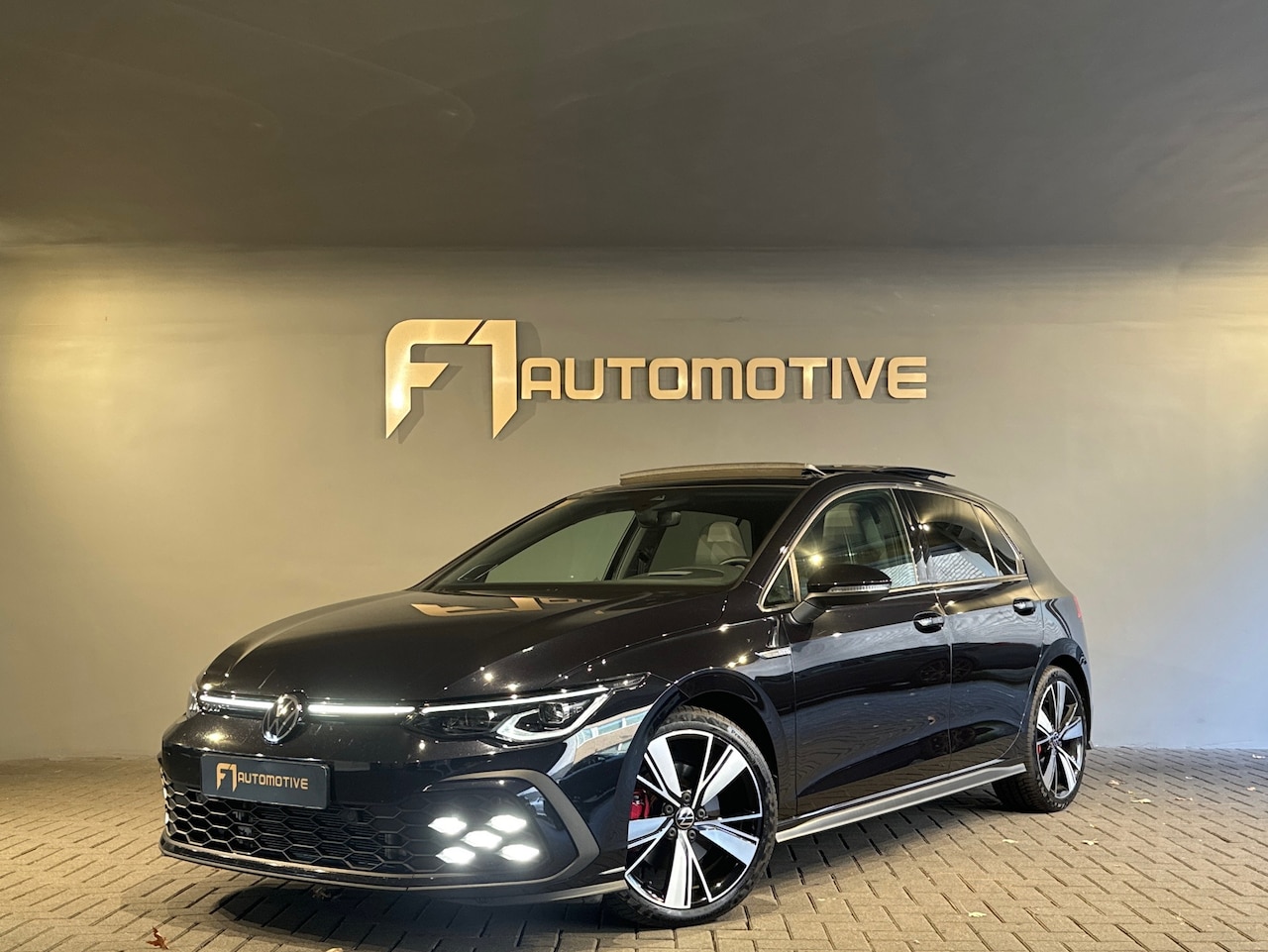 Volkswagen Golf - 2.0 TDI GTD Pano|H/K|Leer|HuD|IQ|Keyless|VOL - AutoWereld.nl