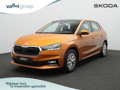 Skoda Fabia - 1.0 TSI 110 pk DSG Business Edition | Panoramadak | Trekhaak | Adaptive Cruise | Parkeerse