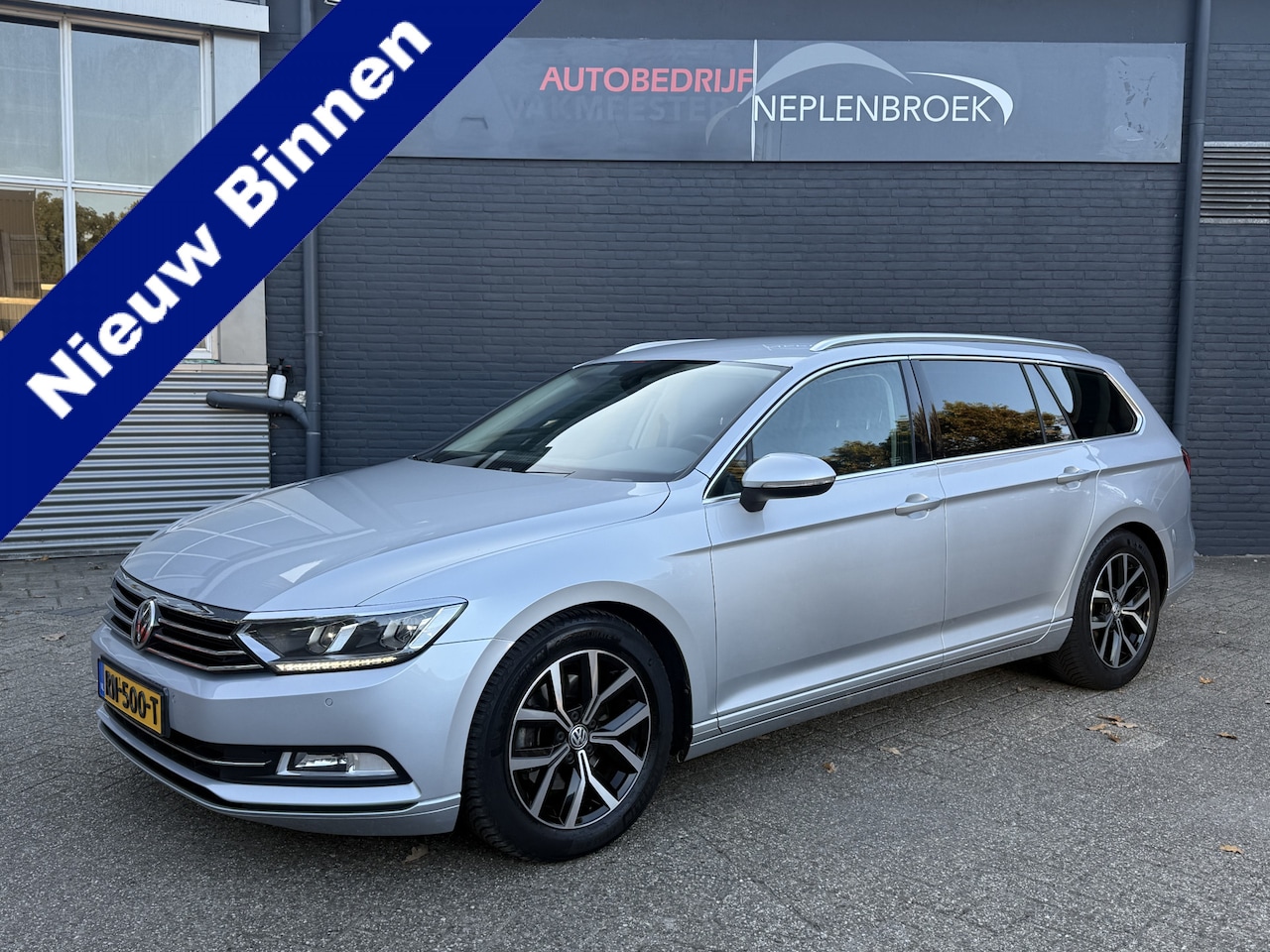 Volkswagen Passat Variant - 1.4 TSI ACT Comfortline Business Trekhaak,Clima,Navi,18inch Bj 2018 Dealer onderhouden !! - AutoWereld.nl
