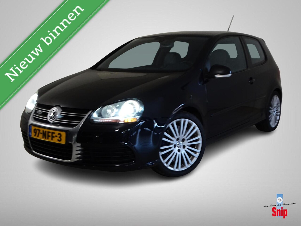 Volkswagen Golf - 3.2 R32 DSG - AutoWereld.nl
