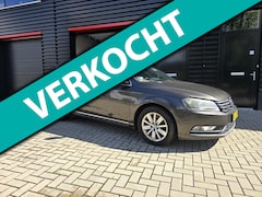Volkswagen Passat Variant - 1.6 TDI Highline BlueMotion / AUTOMAAT