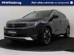 Opel Grandland - 1.2 Turbo Business Elegance Automaat | Alcantara | Stuurwiel Verwarmd | Camera | Navigatie