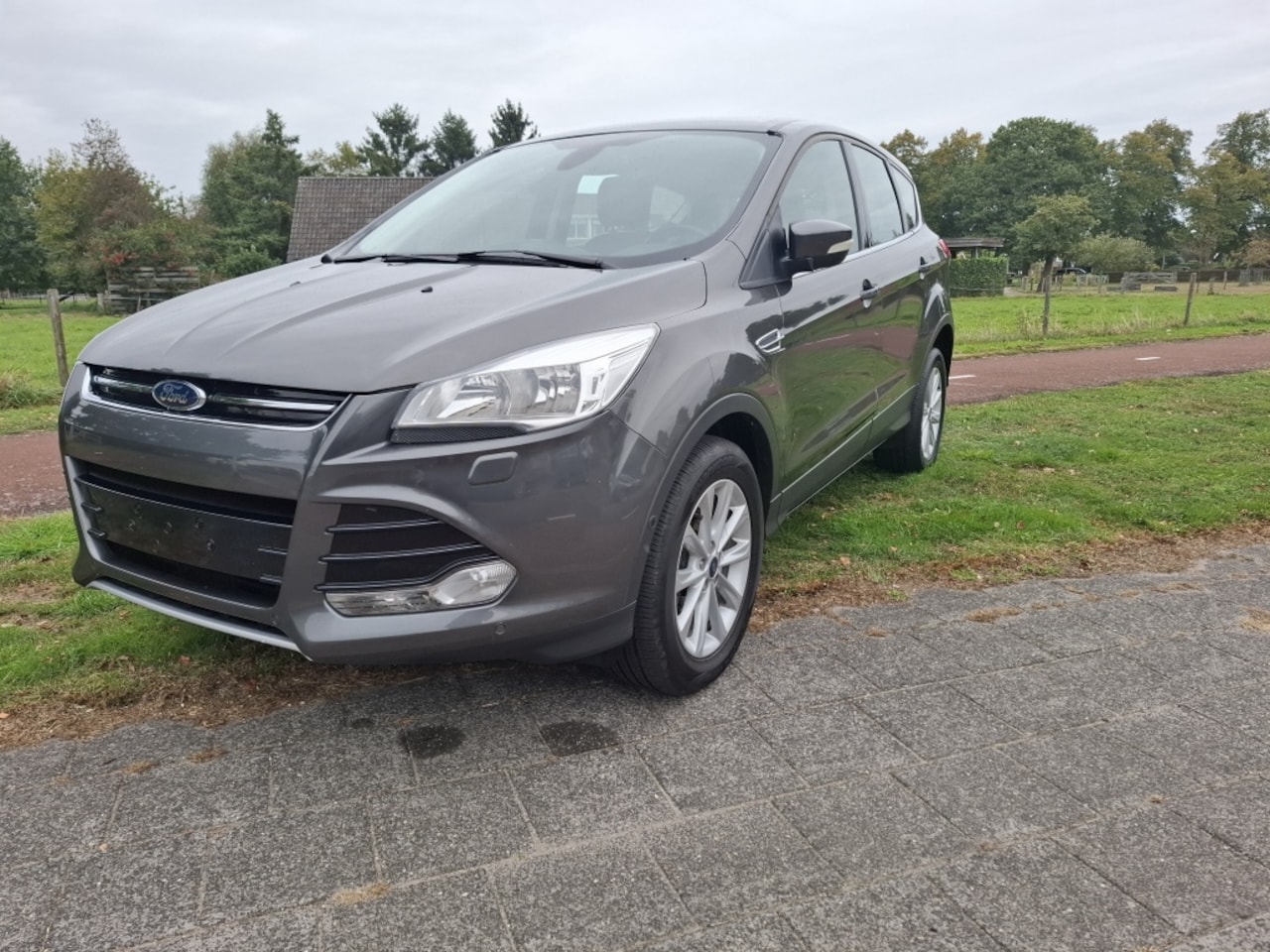 Ford Kuga - 1.5 Titanium 1.5 Titanium - AutoWereld.nl