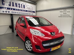 Peugeot 107 - 1.0-12V XS 5 Deurs MANUAL