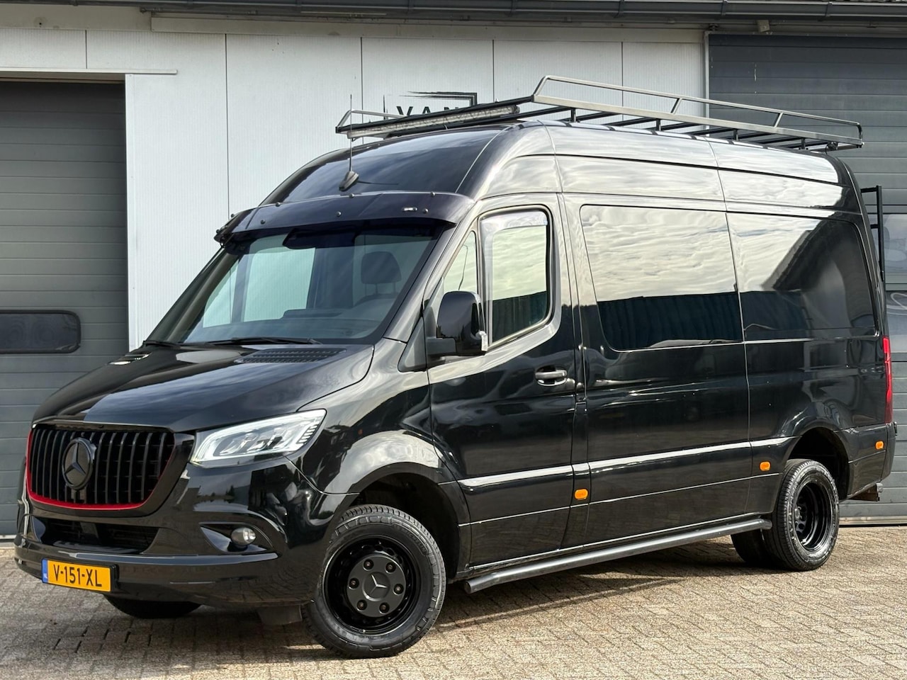 Mercedes-Benz Sprinter - 519 3.0CDI V6 Autom L2H2 DC 6-pers. Camera 3.5t Trekhaak - AutoWereld.nl