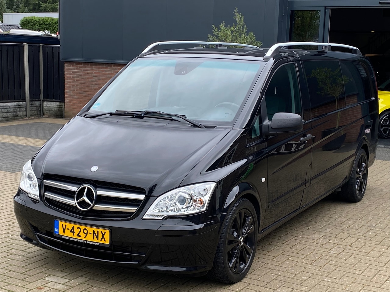 Mercedes-Benz Vito - 122 CDI 3.0 V6 343 LANG DUBBELE CABINE AUTOMAAT - AutoWereld.nl